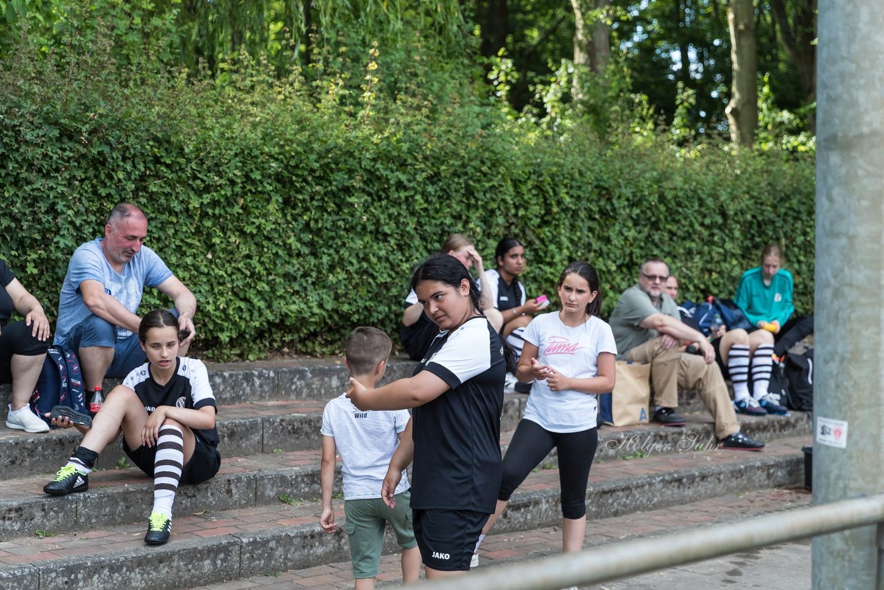 Bild 125 - Loewinnen-Cup